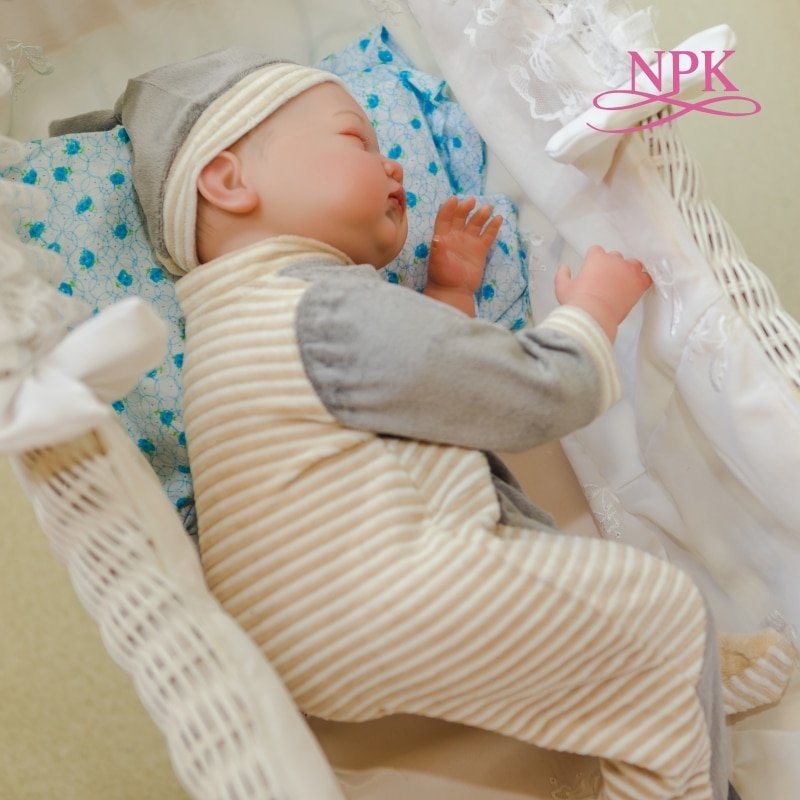 Boneca Bebê Reborn Corpo Tecido Dormindo 55cm