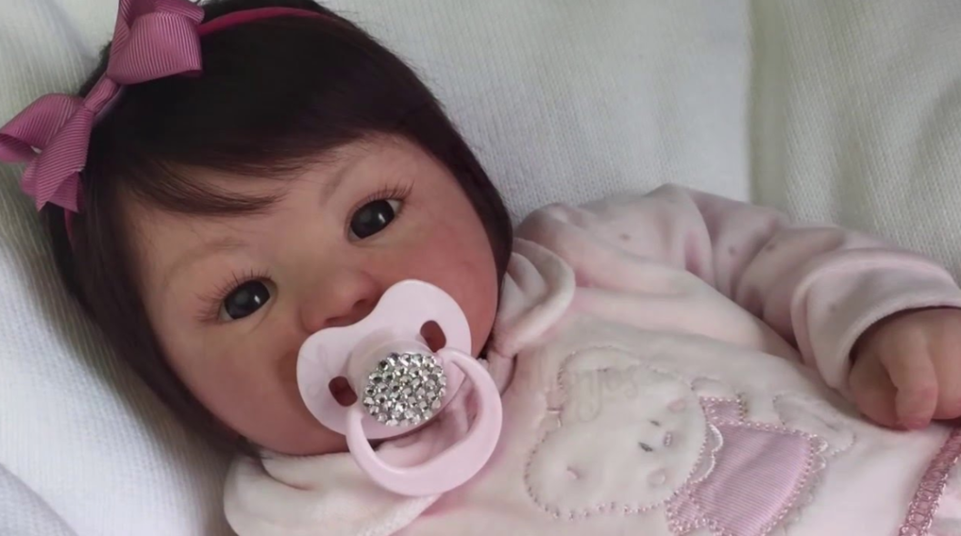 10 Dicas para comprar uma Bebê Reborn Realista e Original - Boneca Reborn  Original Silicone