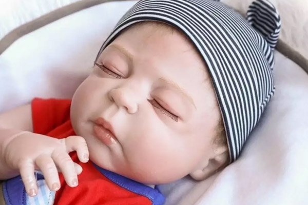 Qual O Significado Do Bebê Reborn Realista? - Boneca Reborn Original  Silicone